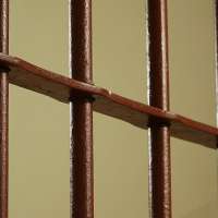 Kampf gegen Jugendgewalt: Wundermittel Warnschussarrest?